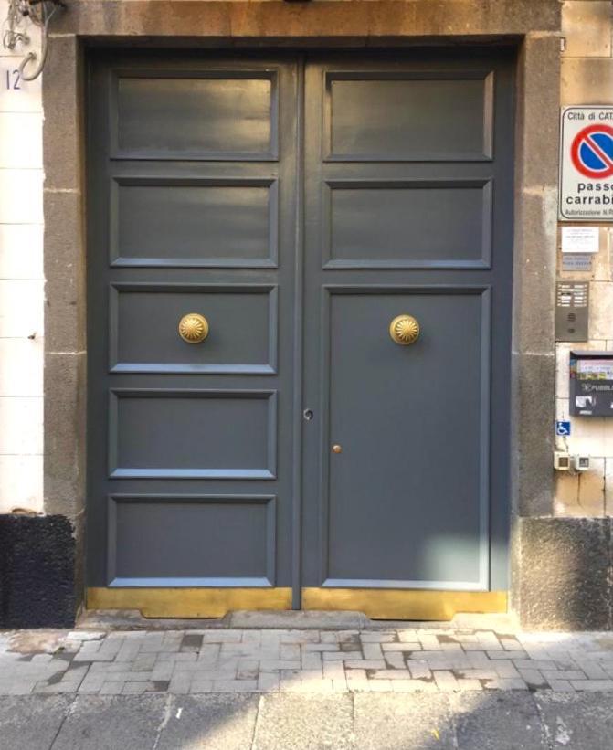Four Elements Apartments Catania Bagian luar foto