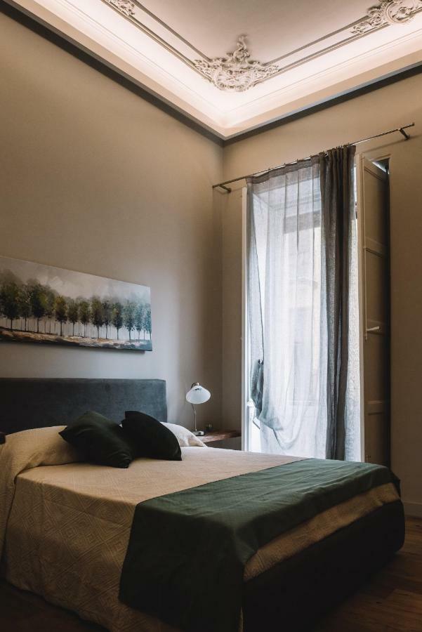 Four Elements Apartments Catania Bagian luar foto