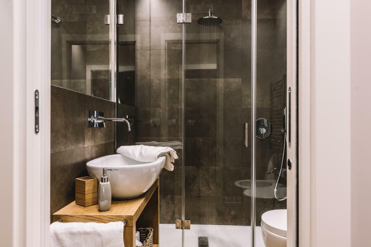 Four Elements Apartments Catania Bagian luar foto