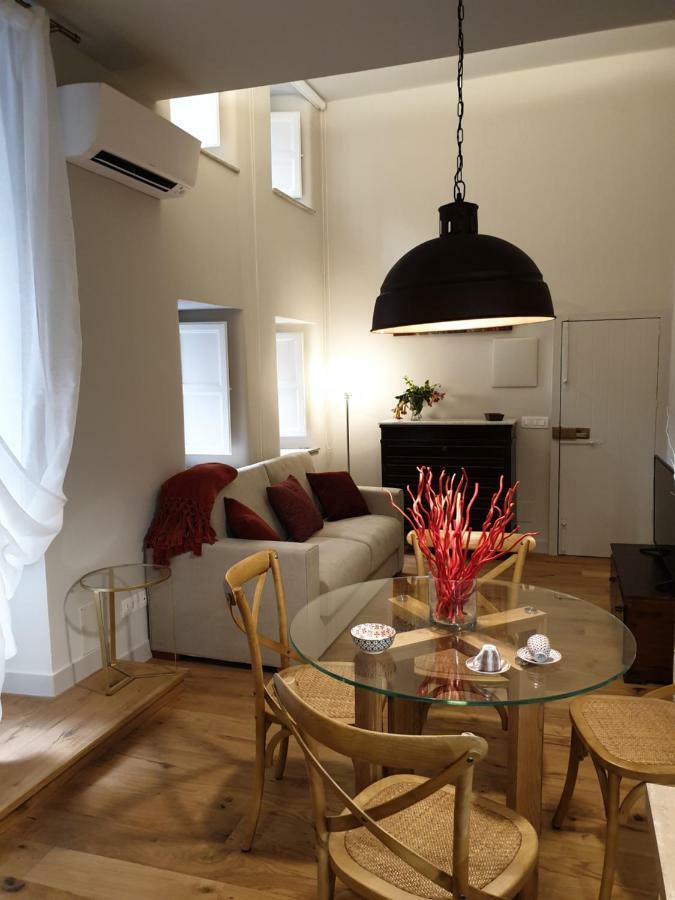Four Elements Apartments Catania Bagian luar foto