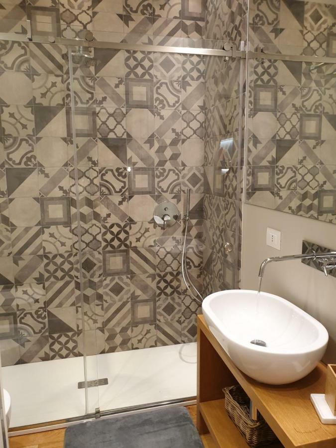 Four Elements Apartments Catania Bagian luar foto