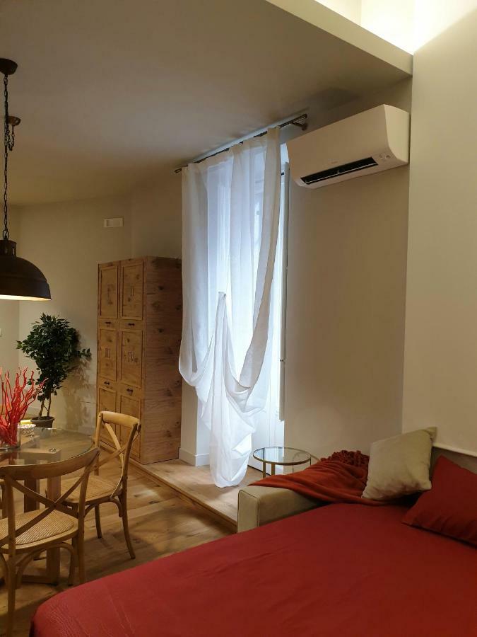 Four Elements Apartments Catania Bagian luar foto
